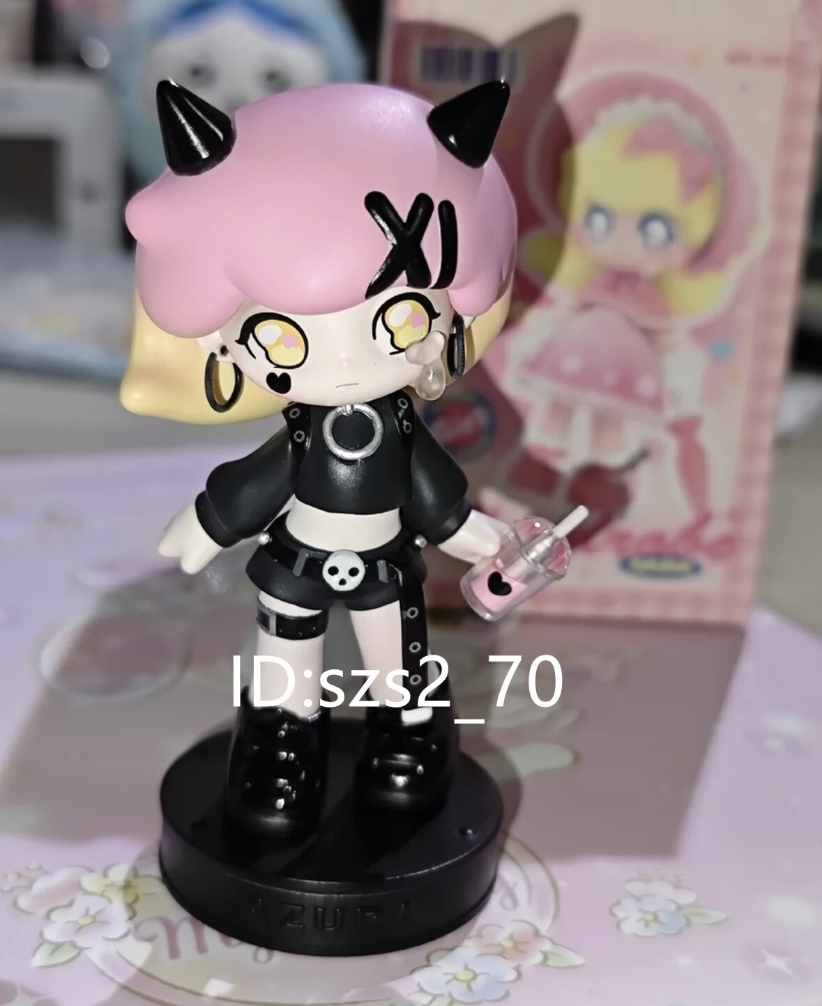 Cute Cool Girl - Authentic POP MART Azura Wardrobe Mini