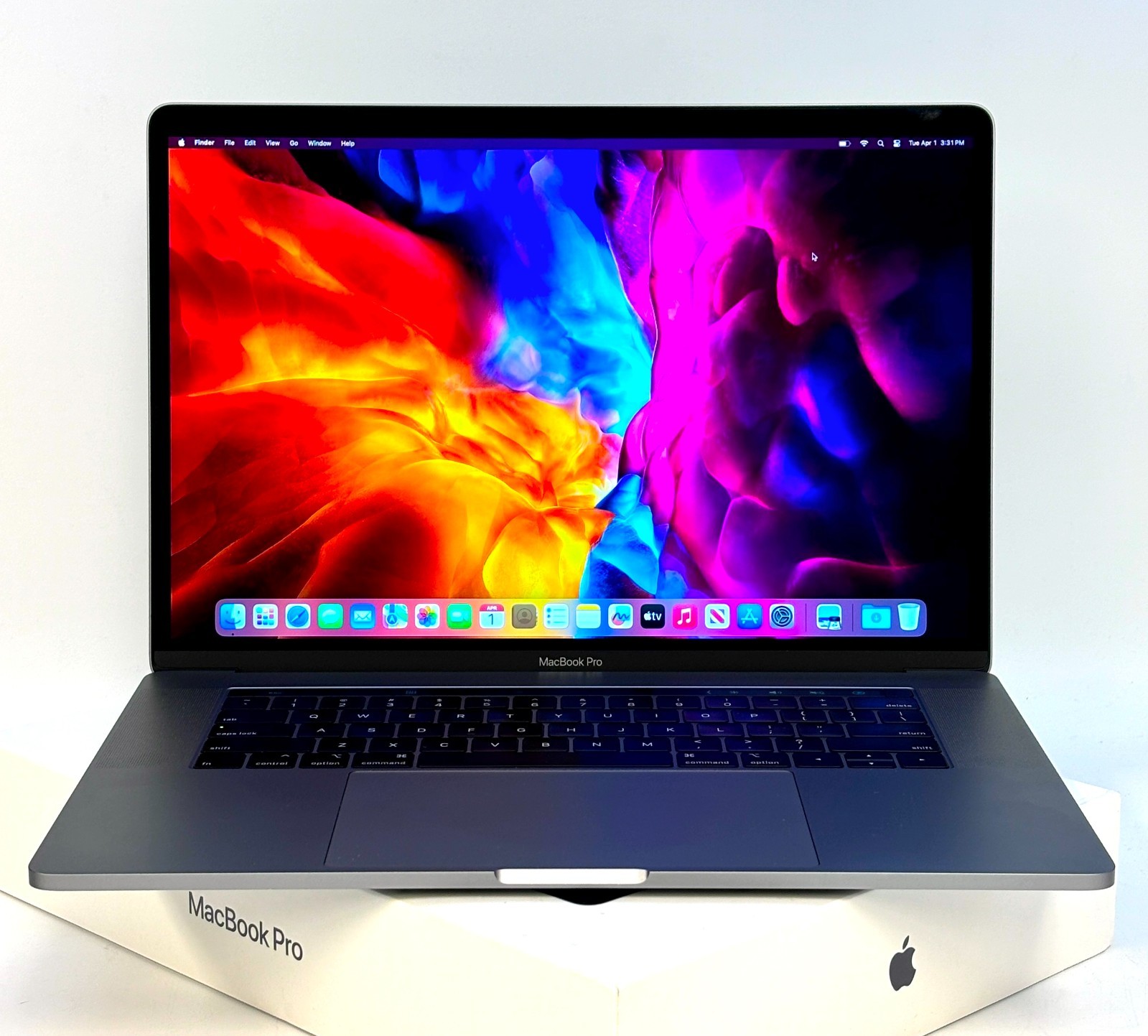 MacBook Pro 15 inch i9 16GB 512GB ジャンク Apple MacBook Pro i9 512GB SSD 15 inch a1990 Touch Bar 16GB