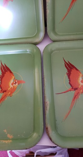 VTG Set 4 GREEN w/ PARROTS Metal Serving TV Tray Mid Century Tropical modern mcm