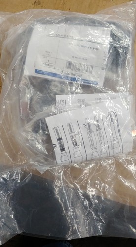 Thomas & Betts Elastimold 15KV Load Break Elbow With Test Port 162LR-B-5240