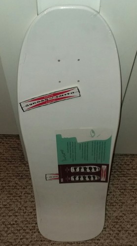 Neil Blender Faces - Reissue  80'S Black/White 