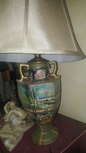 ANTIQUE 1800S  POTTERY PORCELAIN JAPANESE ASIAN LAMP OLD ROSES BEAUTIFUL WORKS!