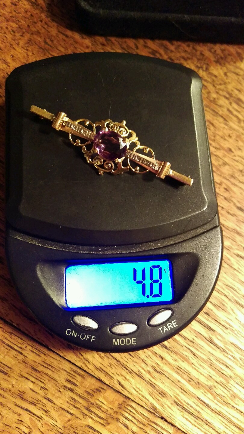 Antique Art Nouveau 18 kt Yellow Gold Amethyst 2.2 ct Pin Brooch, 4.8 grams