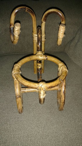 Wooden Wicker Tricycle Flower Pot Holder