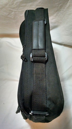 OFFICIAL SEGA GAME GEAR CONSOLE & GAME TRAVEL PROTECTIVE BAG - D