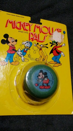 Vintage Walt Disney Productions Mickey Mouse an his pals Yo Yo.