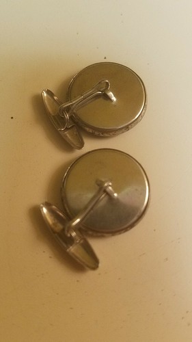 Mens VINTAGE  CUFF LINKS BEAUTIFUL JOCKEY HORSE DESIGN. UN Marked.  Silver Tone.