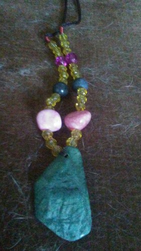 3 serpentine stone necklaces