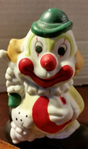 Circus Clowns Ceramic Figurine Set of Four (4) Funny Happy Smiling Faces 4