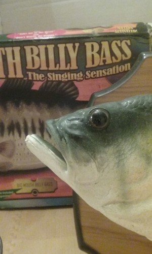 Big Mouth Billy Bass The Singing Sensation 1999 Motion Activated