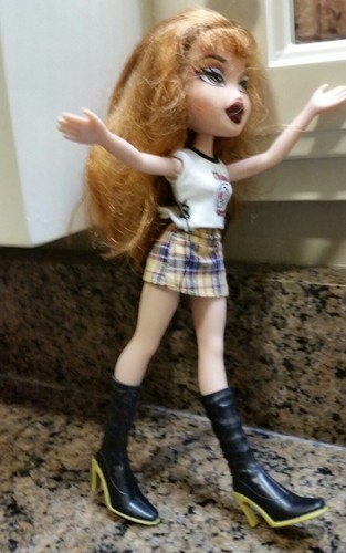 Bratz Girlz doll MGA 10