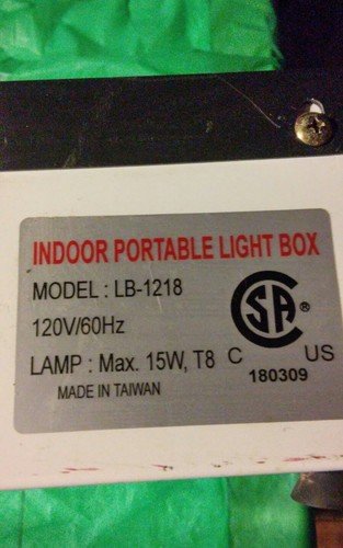 An indoor portable light box