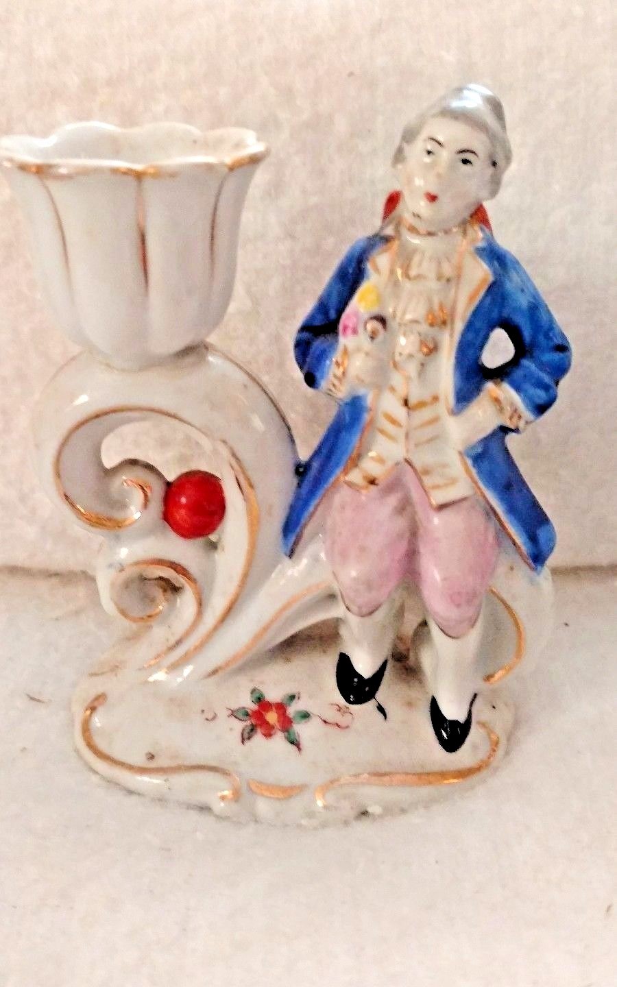 Made In Occupied Japan 4 Vintage Assorted Porcelain People Figurines,