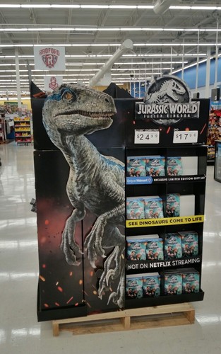 Jurassic World Fallen Kingdom Wal-Mart Indoraptor/ Blue Cube Display Standee