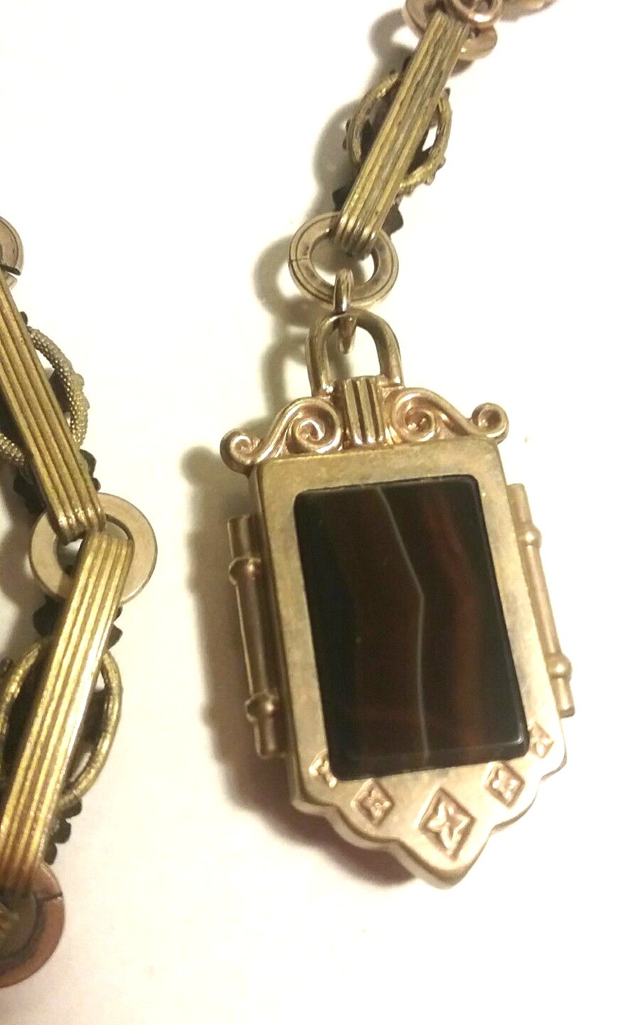VICTORIAN WATCH FOB NECKLACE PENDANT JASPER BANDED AGATE LEAVES ANTIQUE JEWELRY
