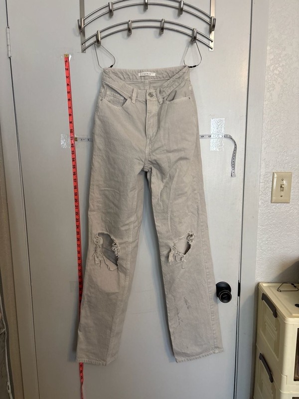 PacSun 90s Boyfriend Distressed High Rise Jeans Size 24