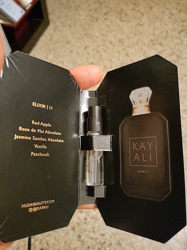 香水(女性用) Kayali elixir huda beauty ! sold out ! s-l1200.jpg