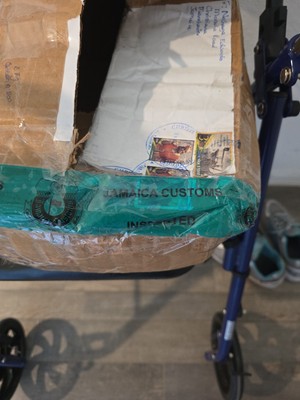 Foto dell'oggetto di un acquirente verificato
