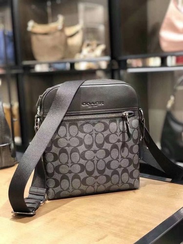 ☆セール☆Coach(コーチ) 高級レザー♪Houston Flight Bag 黒 $_12.JPG?set_id=880000500F