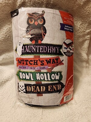 Bucilla Felt Wall Hanging Halloween Street Sign 89384E  Owl  