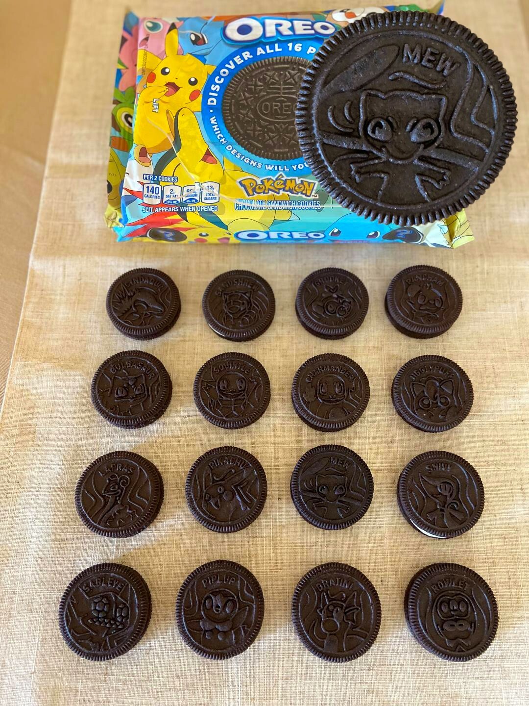 Pokémon Oreo Collection (ALL 16 With Rare Mew) 25 Pokémon Oreo Collection (ALL 16 With Rare Mew) 25