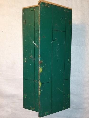 VINTAGE MARX LARGE TIN CHICKEN COOP HEN HOUSE FOR HAPPI TIME FARM PLAY SETS