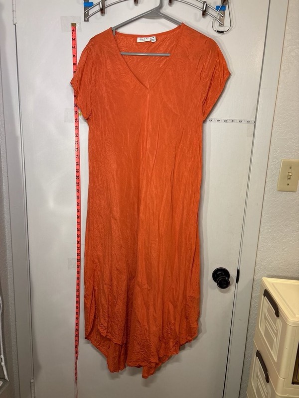 F2: Masai Copenhagen Orange coral Crinkle Viscose V-Neck Midi Dress