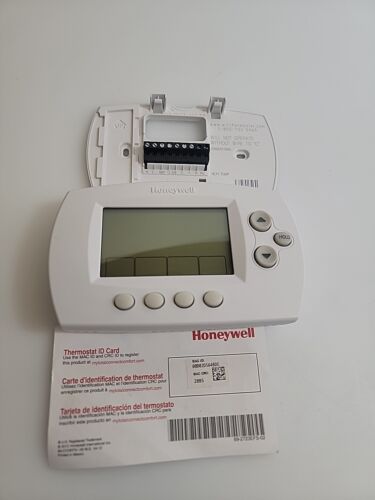Honeywell T6 Pro Smart Programmable Thermostat (TH6320WF2003)