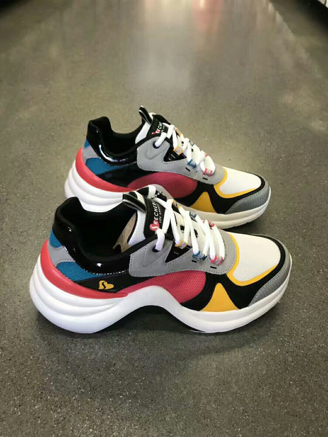 skechers groovy sole