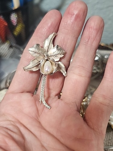 【Waviness】 Ocean Flower Brooch Ocean Series Sparkling Wave Brooch, Creative Fashionable