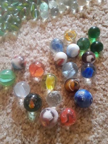 ESTATE FIND Large and small vintage shooters marbles many different ones!!