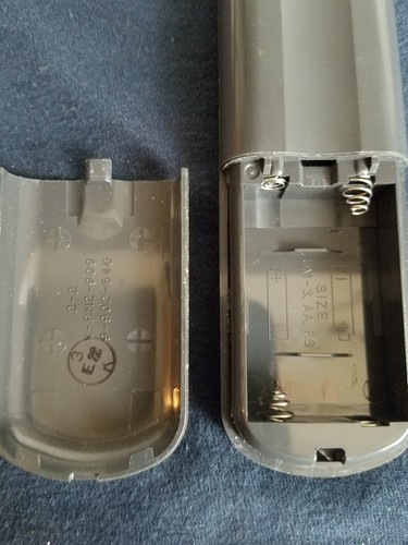 Sony RM-V10 Universal Remote Control