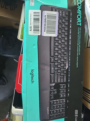 Logitech MK345  Wireless Keyboard and Optical Mouse Combo in Box