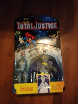 Batman Flight Armor Glider Cape 1996 Total Justice DC Comics Kenner Figure NEW