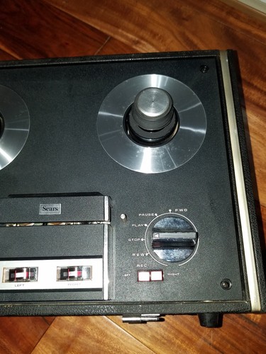 SEARS SOLID STATE STEREO with speakers  564.34401700