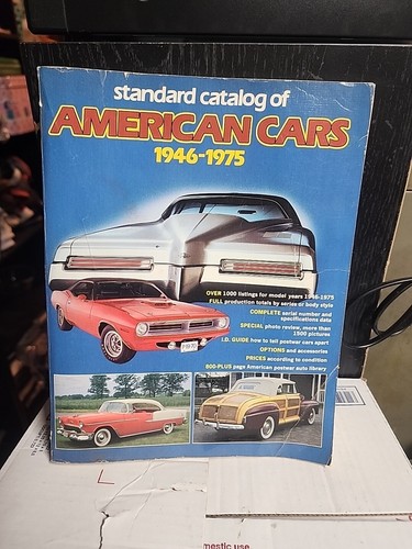 standard catalog of AMERICAN CARS 2冊USED standard catalog of AMERICAN CARS 2冊USED Standard Catalog