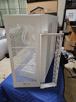 Thermaltake CTE E600 MX Snow Mid Tower Chassis Front Panel and Mesh *PARTS*