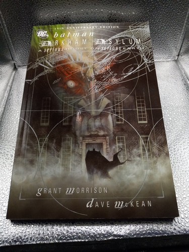 Arkham Asylum グラフィックノベル Arkham Asylum グラフィックノベル Arkham Asylum: A Serious