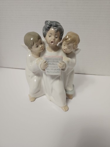 LLADRO リヤドロ  4539  4540  2点セット LLADRO リヤドロ 笛を吹く天使 男の子 女の子 子ども 置物 4540