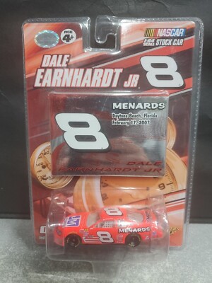 Winner's Circle 2007 Nascar Dale Earnhardt Jr Monte #8 Menards 1/64 Diecast Car