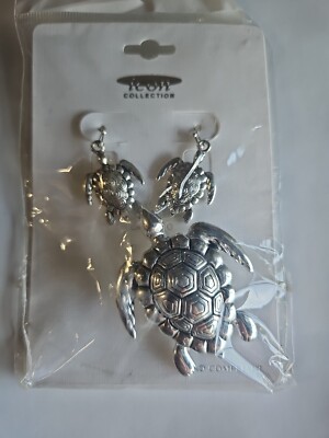 Silver Tone Turtle Pendant And earring set