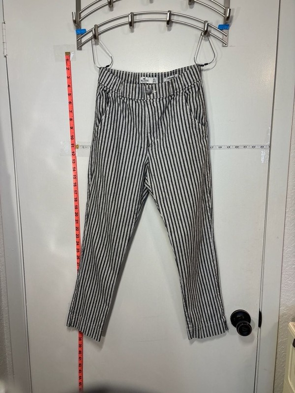 F2: Hollister Ultra High-Rise Striped Tapered Pants Size XS