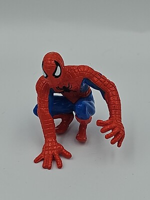 2003 Marvel Tiny Plastic Mini Spiderman Spider Crouch - Red & Blue