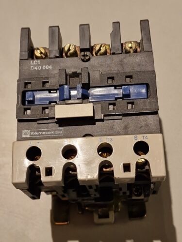 Square D Telemecanique ATS46D17N Altistart 46 Softstarter Square D Telemecanique ATS46D17N Altistart 46 Softstarter