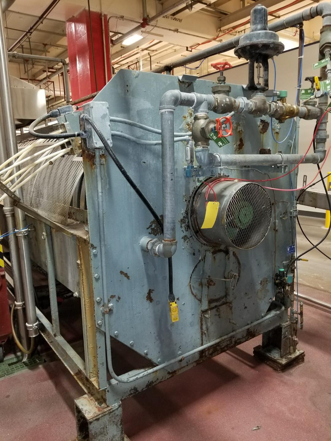 FMC Can Lines Rotary Water Cooler n 300 can, gravity feed 425 can per min.