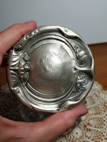 Vintage Art Deco Sterling Silver Poppy Top Cut Glass Powder Jar