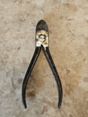 VINTAGE PEERLESS TOOL CO. 5 INCH SIDE CUTTER/DIAGONAL PLIERS GERMANY