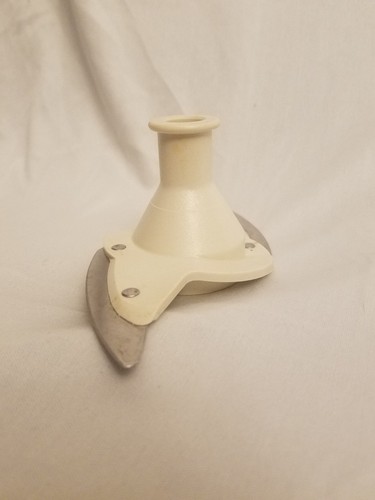 Vintage GE General Electric Food Processor D5FP1 Kitchen Appliance S-blade part