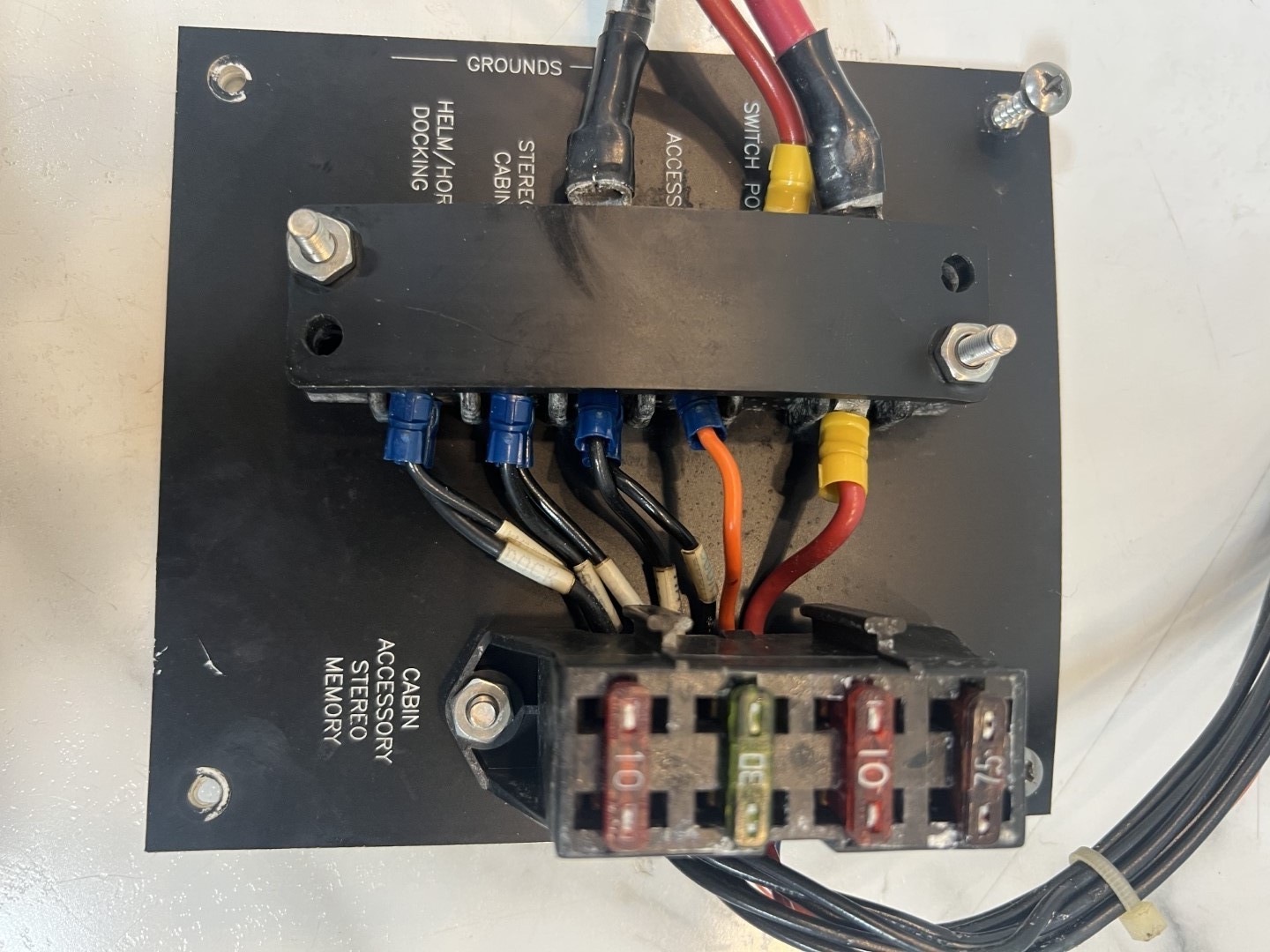 96 Chaparral Sunesta 230 boat fuse box fusebox junction