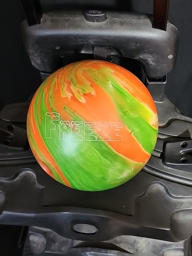 Vintage Columbia 300 freeze Orange Green Drip Swirl White